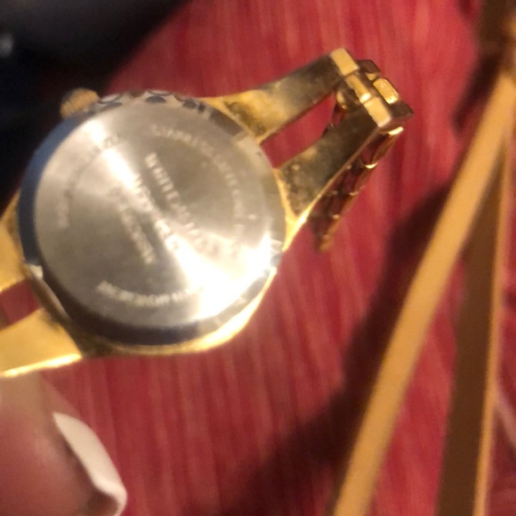 ꨄWHITESTAG GOLD TONE WATCH - Picture 4 of 4